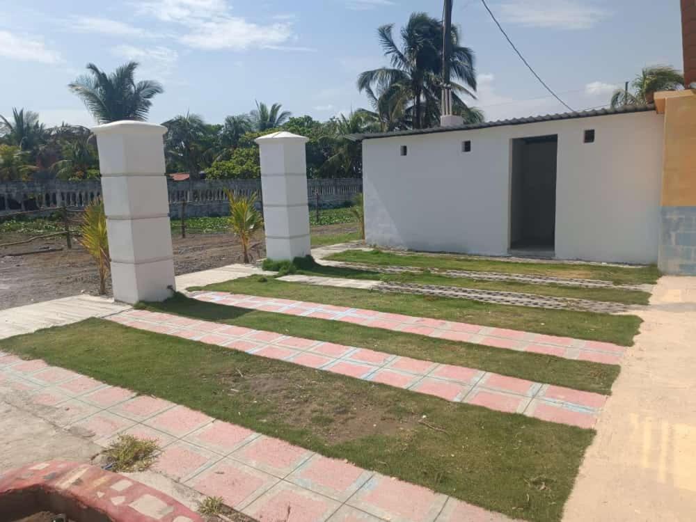 Lo De Reyes Monterrico Y Sipacate 호텔 Las Quechas 외부 사진